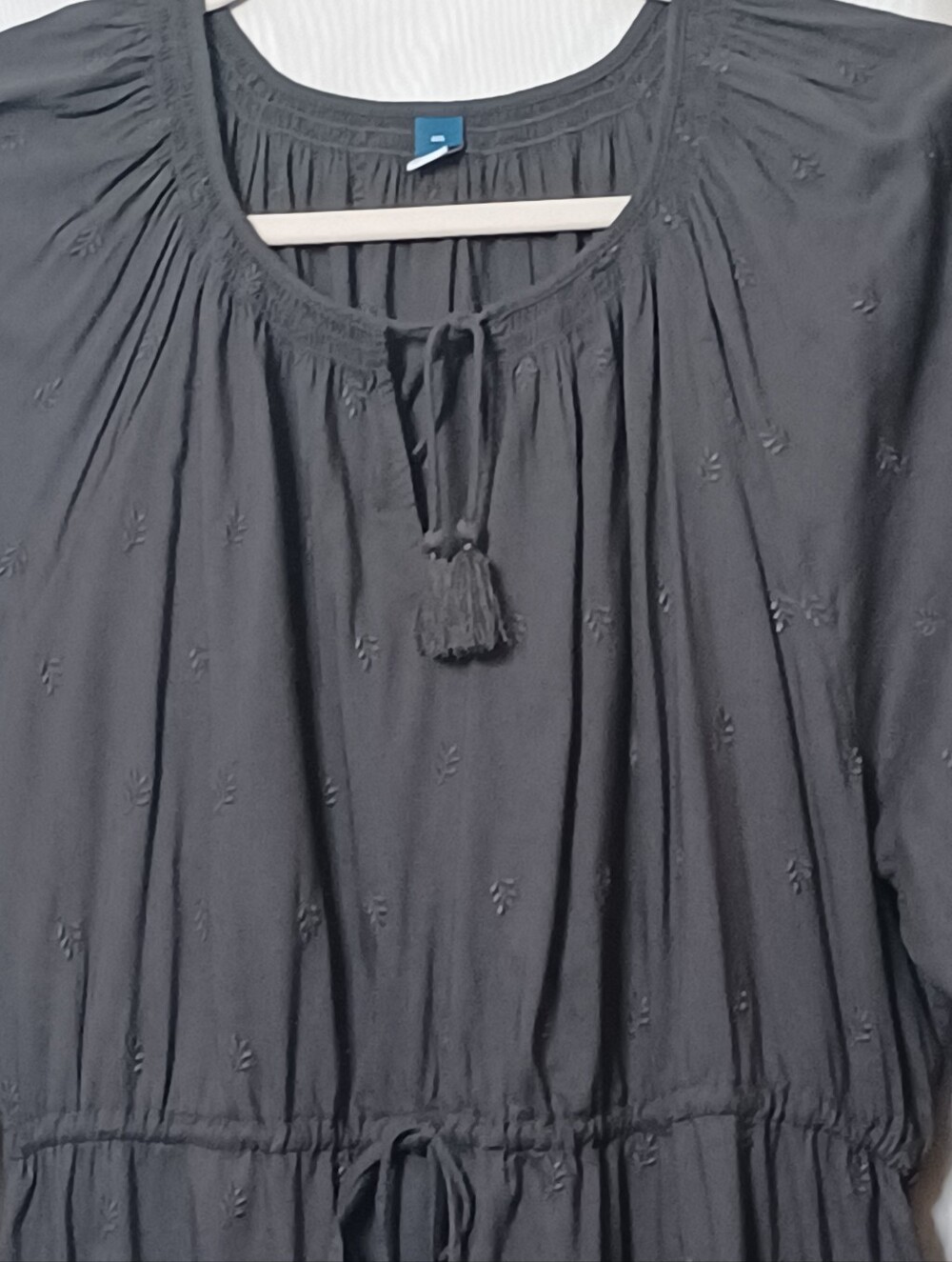 Old Navy Dark Gray Floral Embroidered Fabric Midi Dress. Size XXL. - Picture 2 of 10